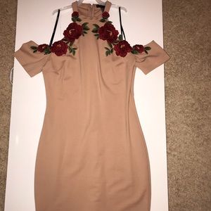 Forever 21 Nude Floral Mini Dress